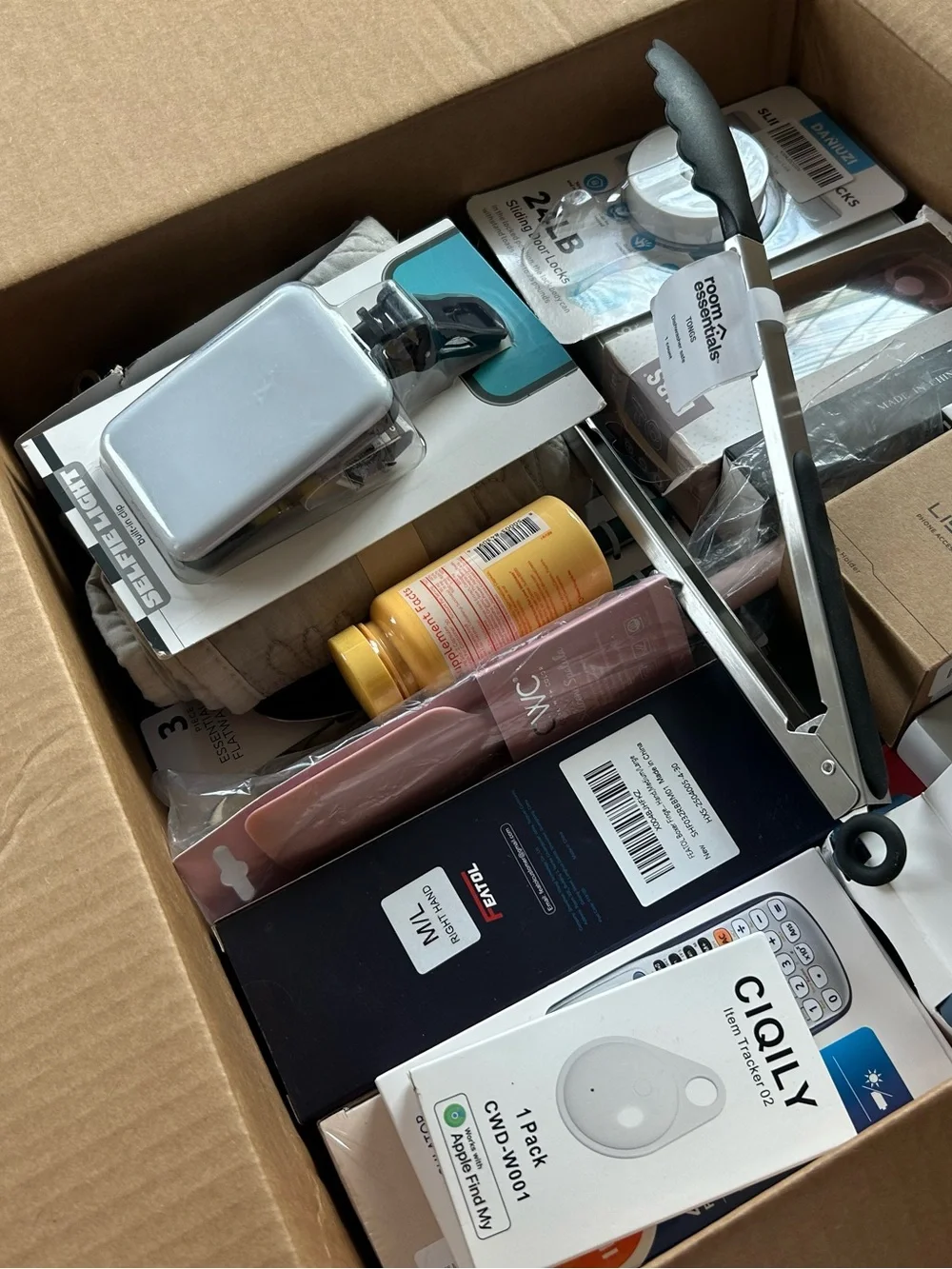 180 Large box Amazon Walmart TJ max marshal Target return LIQUIDATION MYSTERY - Picture 5 of 14